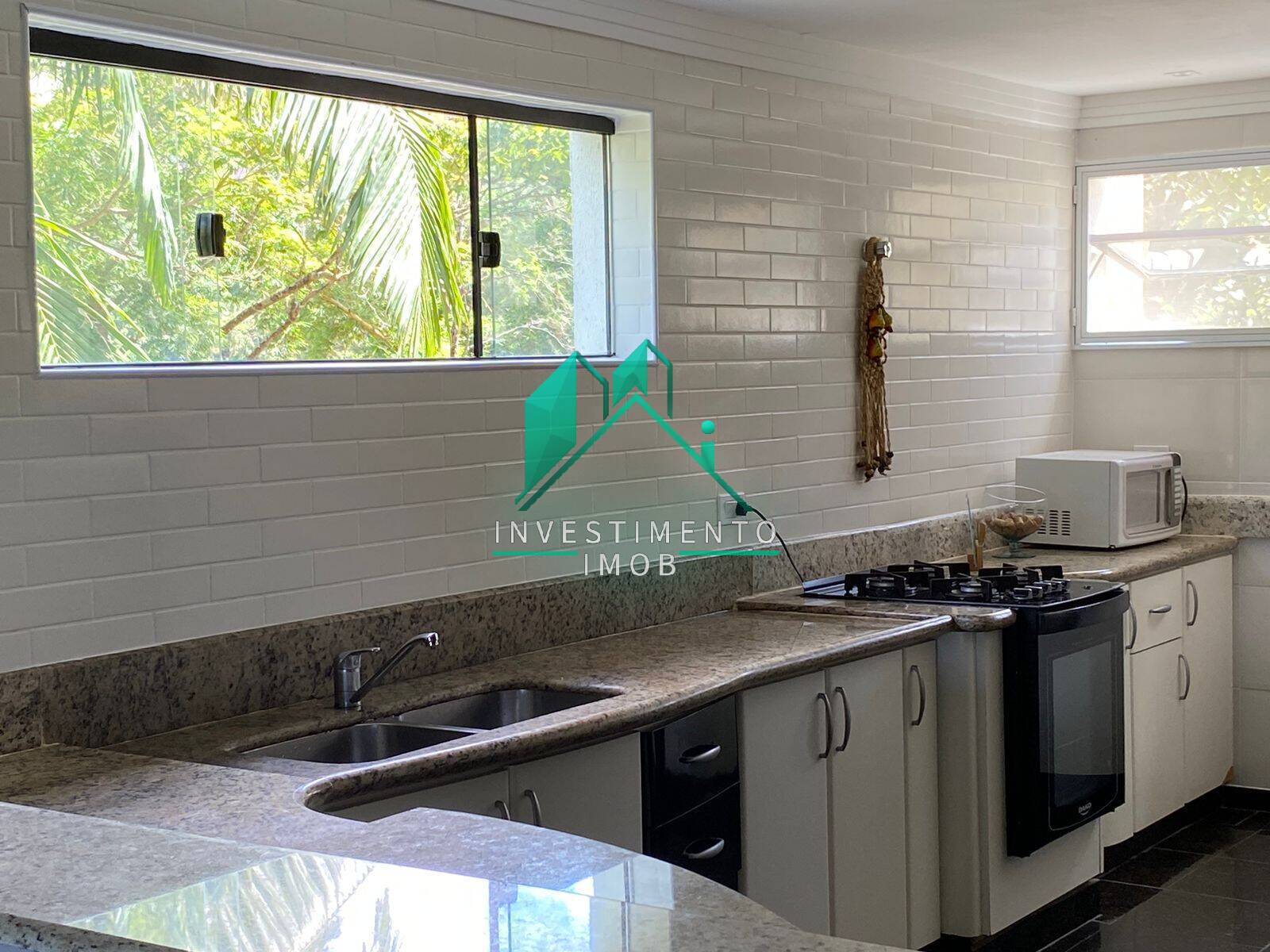 Casa à venda com 3 quartos, 150m² - Foto 8
