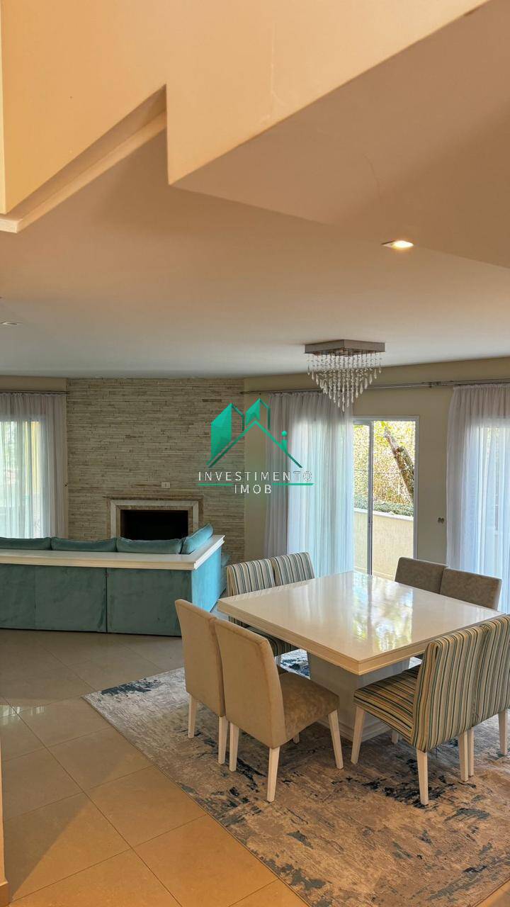 Casa à venda com 4 quartos, 400m² - Foto 4