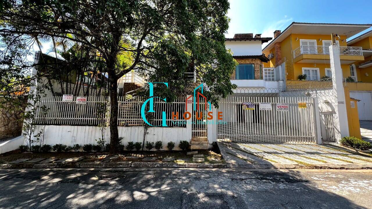 Casa à venda com 4 quartos, 286m² - Foto 7