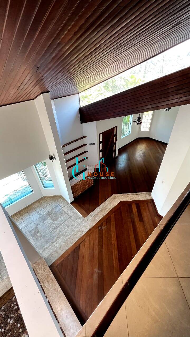 Casa à venda com 4 quartos, 286m² - Foto 22