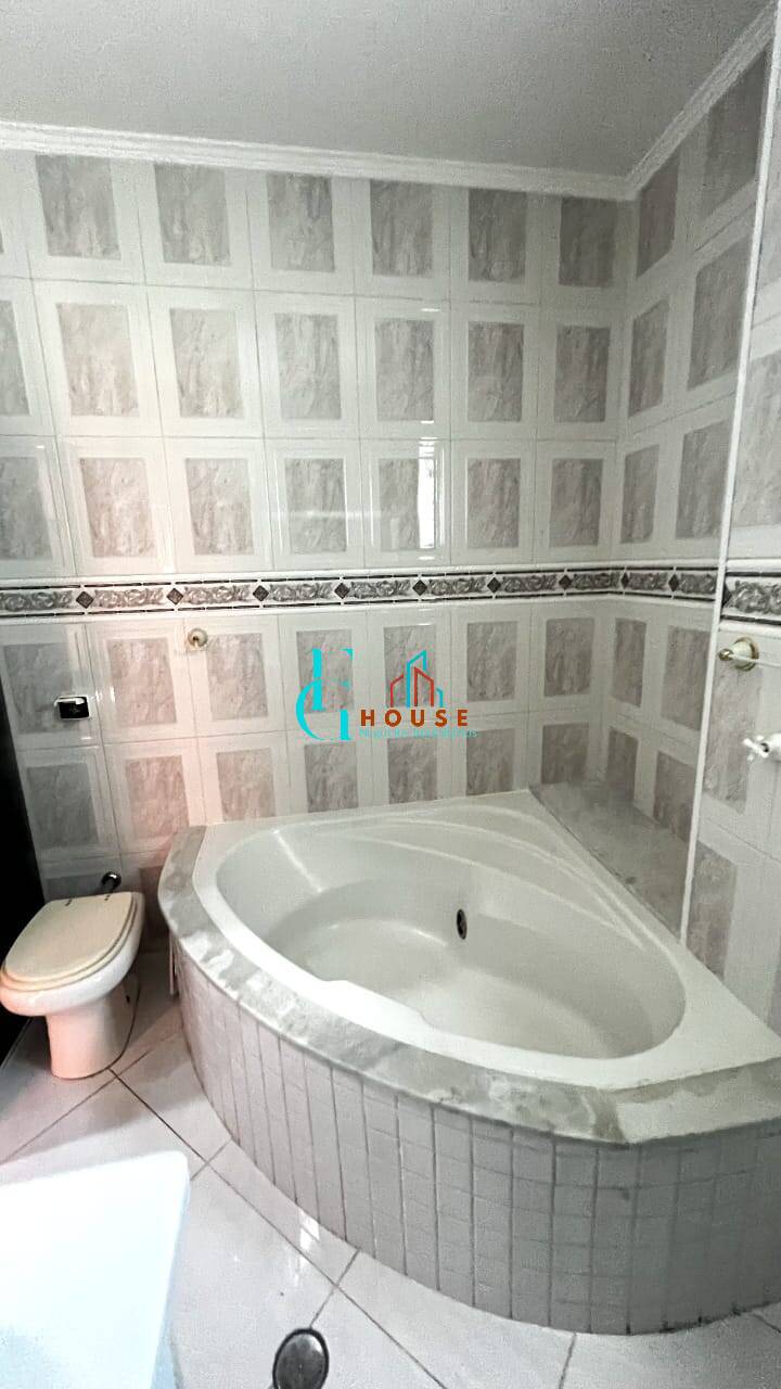 Casa à venda com 4 quartos, 286m² - Foto 34
