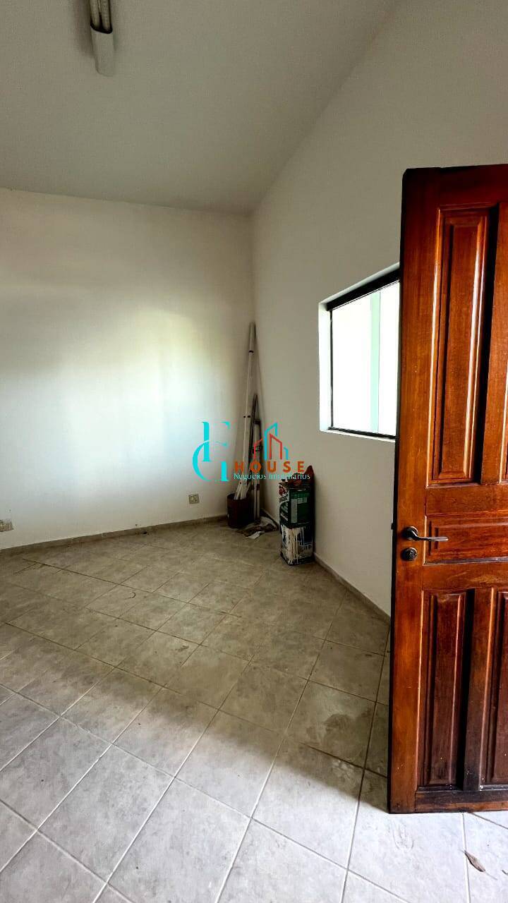 Casa à venda com 4 quartos, 286m² - Foto 40