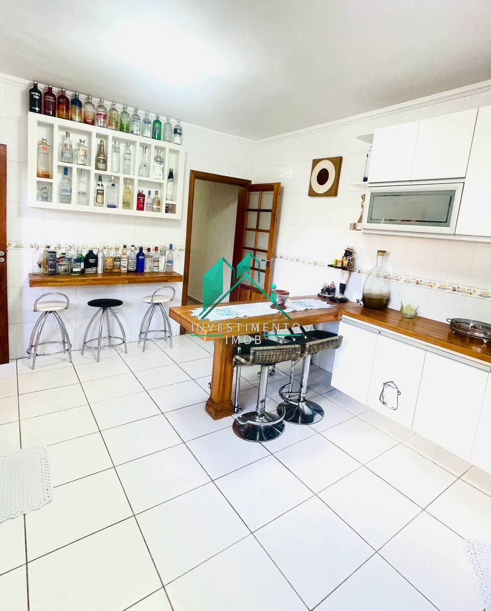Sobrado à venda e aluguel com 4 quartos, 150m² - Foto 8